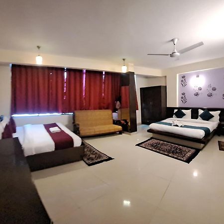 Airport Hotel Port View 新德里 外观 照片