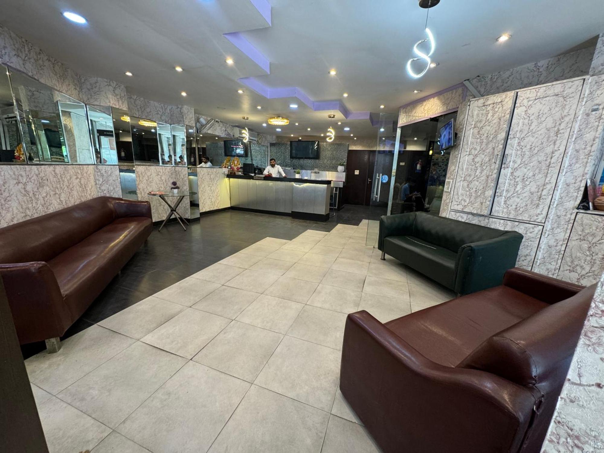 Airport Hotel Port View 新德里 外观 照片